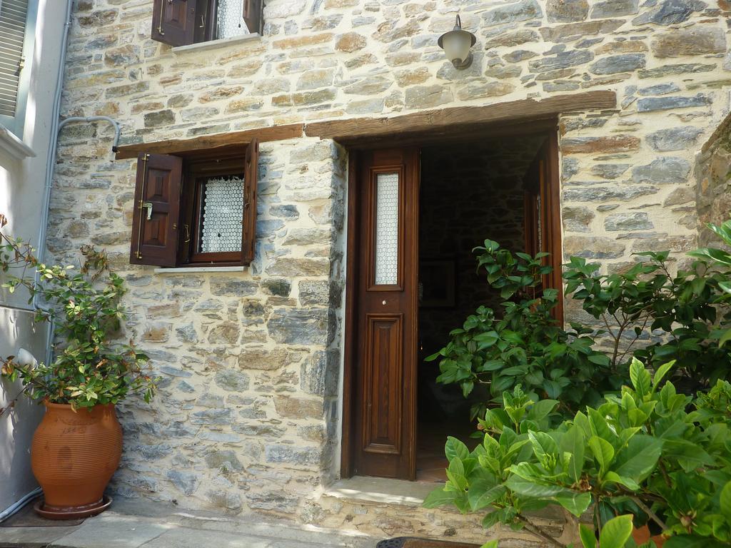 Hotel Arhontiko Prepala Neochori  Habitación foto